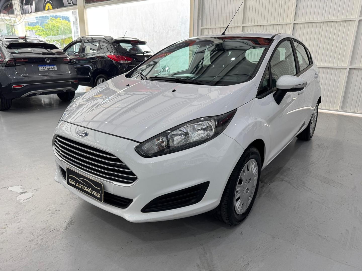 FIESTA 1.6 SE HATCH 16V FLEX 4P MANUAL - 2017 - ROLANTE