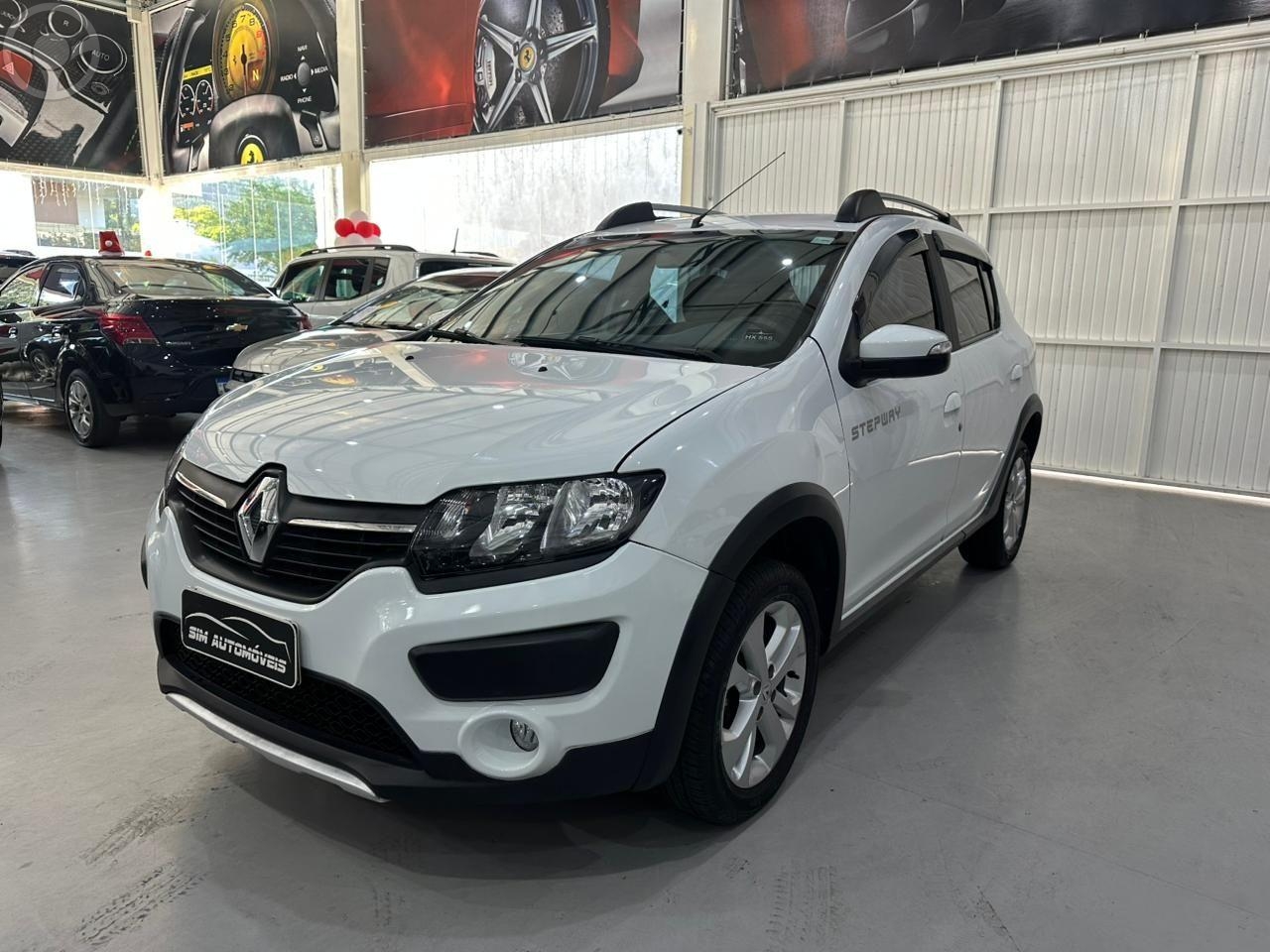 SANDERO 1.6 STEPWAY 16V FLEX 4P MANUAL - 2017 - ROLANTE