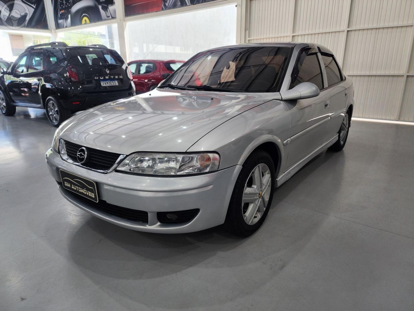 VECTRA 2.0 MPFI EXPRESSION 8V FLEX 4P MANUAL - 2005 - ROLANTE