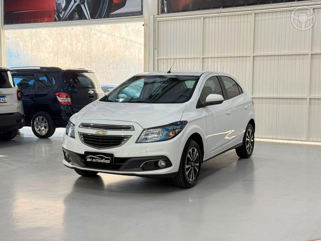 ONIX 1.4 MPFI LTZ 8V FLEX 4P MANUAL - 2015 - ROLANTE