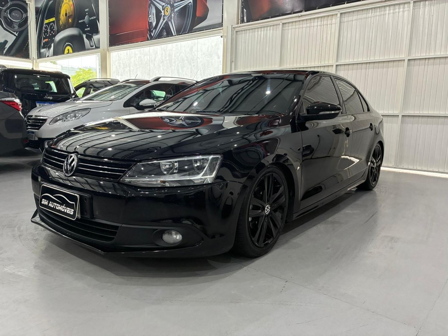 JETTA 2.0 COMFORTLINE FLEX 4P TIPTRONIC - 2013 - ROLANTE