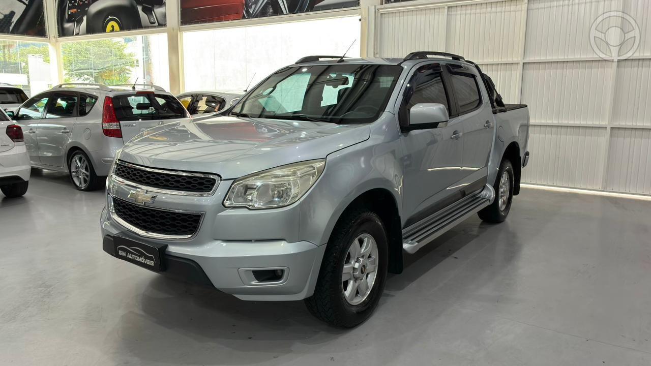 S10 2.4 LT 4X2 CD 8V FLEX 4P MANUAL - 2013 - ROLANTE