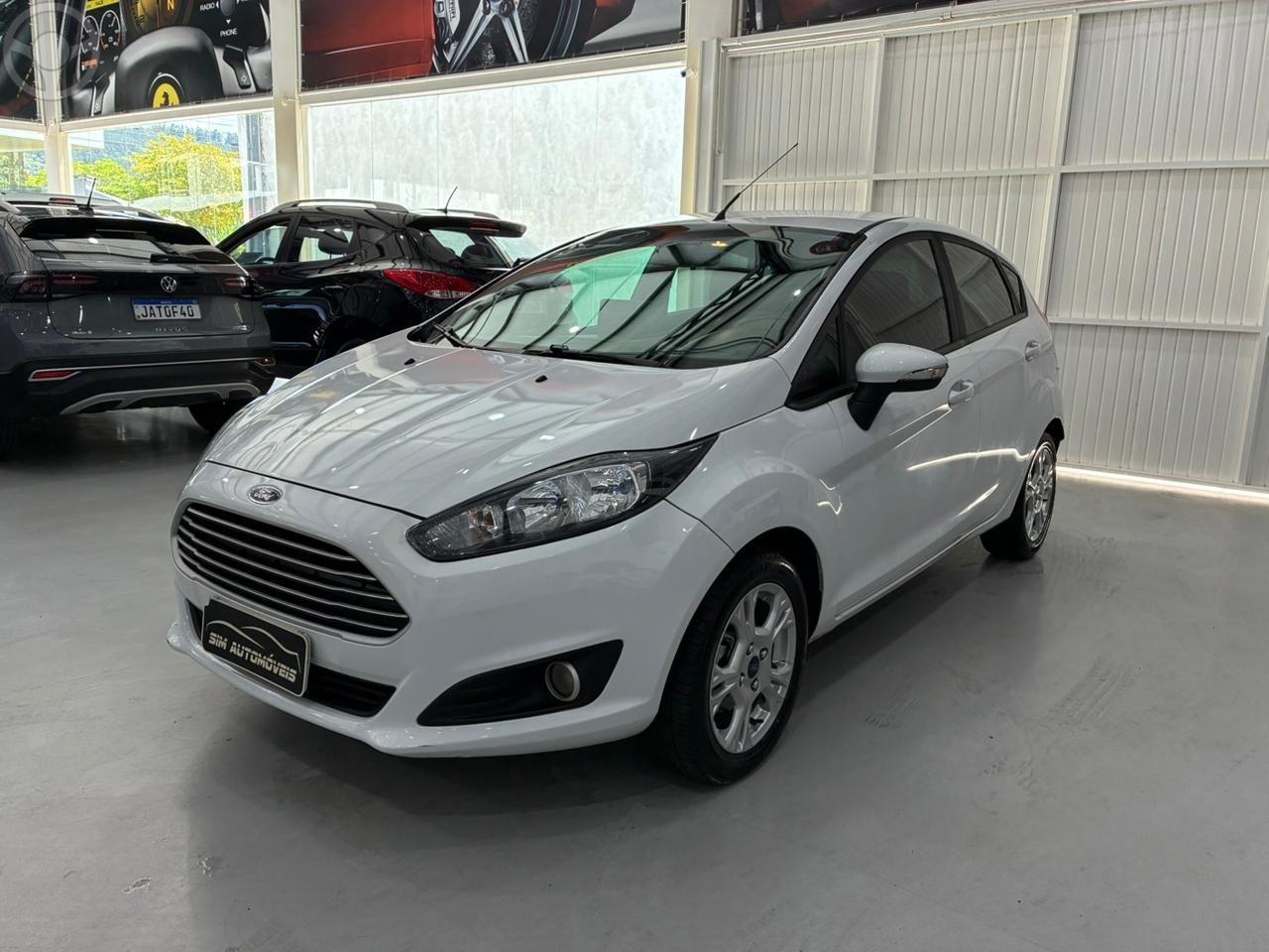 FIESTA 1.6 SE HATCH 16V FLEX 4P AUTOMATICO - 2016 - ROLANTE