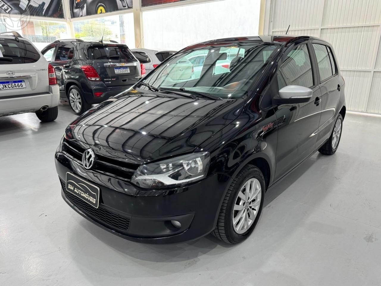 FOX 1.6 MI ROCK IN RIO 8V FLEX 4P MANUAL - 2014 - ROLANTE