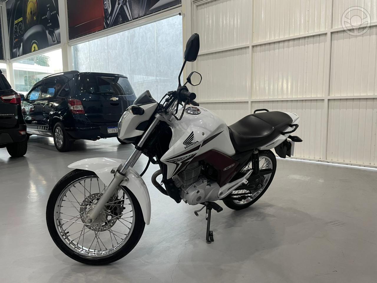 CG 150 TITAN ESD - 2014 - ROLANTE