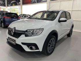 SANDERO