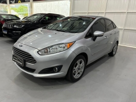 fiesta 1.6 se sedan 16v flex 4p auto 2014 rolante