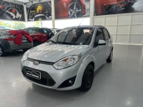 fiesta 1.6 rocam sedan 8v flex 4p manual 2013 rolante