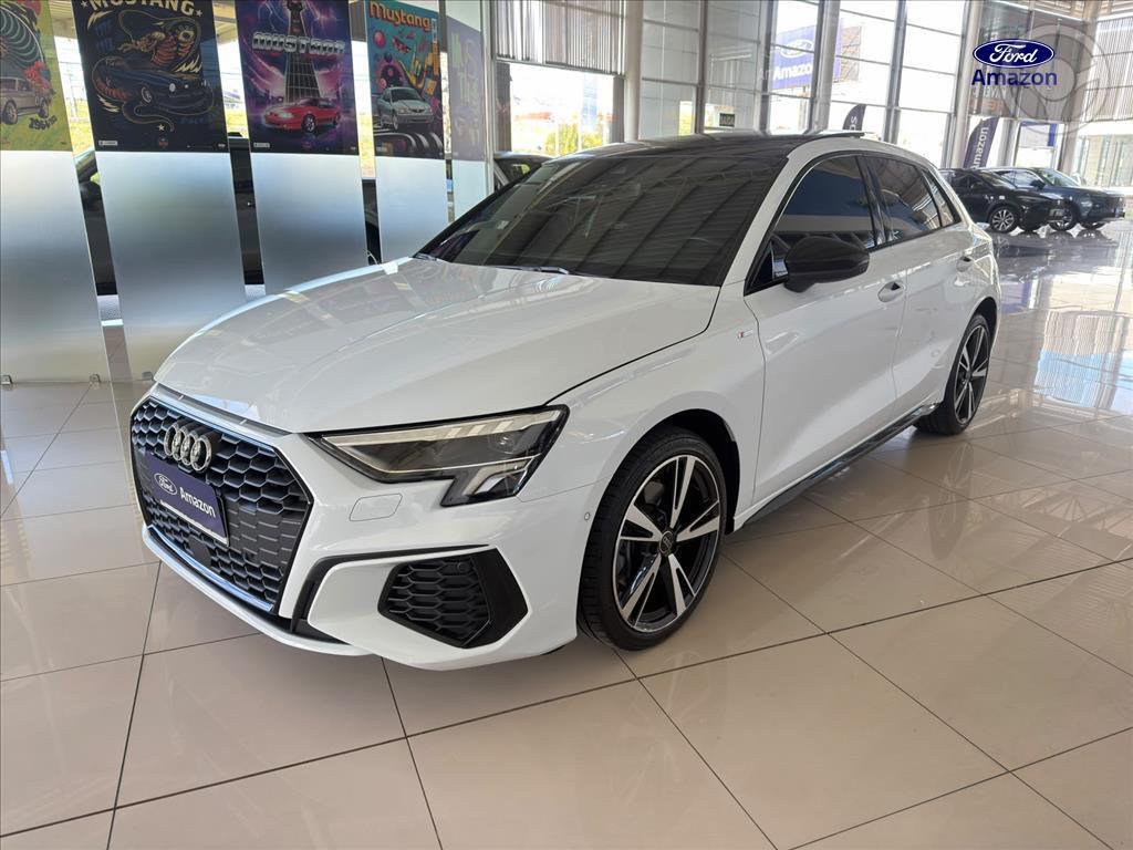 A3 2.0 40 TFSI MHEV SPORTBACK PERFORMANCE BLACK S-TRONIC - 2024 - CAXIAS DO SUL