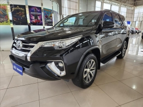 hilux sw4 2.8 srx 4x4 16v turbo intercooler diesel 4p automatico 2018 caxias do sul