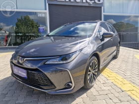 corolla 1.8 altis premium 16v hibrido 4p automatico 2024 caxias do sul