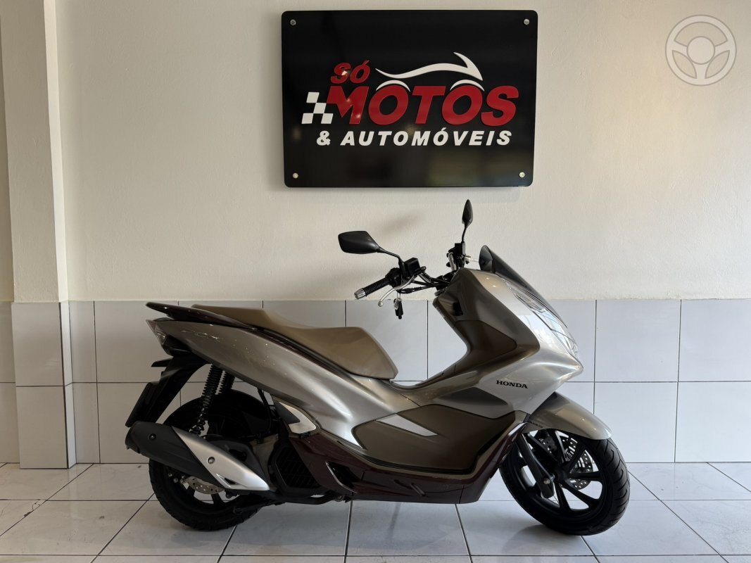 PCX 150 DLX ABS - 2022 - SANTA CRUZ DO SUL