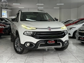 TORO 2.0 16V TURBO DIESEL VOLCANO AT9 4X4 AUTOMÁTICO