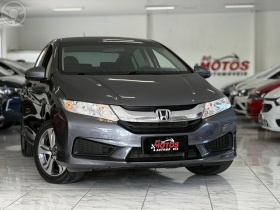 city 1.5 lx 16v flex 4p automatico 2017 santa cruz do sul
