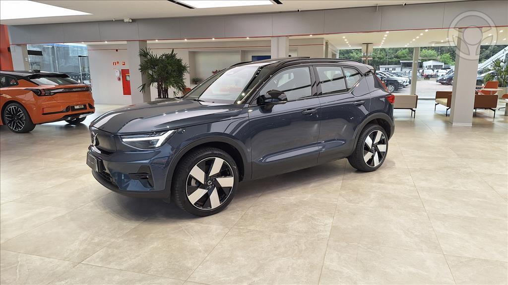 EX40 P8 RECHARGE TWIN ELECTRIC ULTRA BLACK EDITION AWD - 2026 - BENTO GONçALVES 