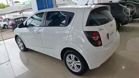 sonic 1.6 lt 16v flex 4p automatico 2014 bento goncalves 