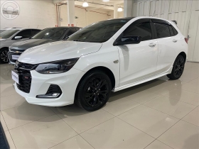 ONIX 1.0 TURBO FLEX RS AUTOMÁTICO