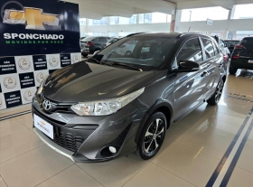 yaris 1.5 16v flex x way connect multidrive 2022 caxias do sul