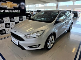 focus 2.0 se 16v flex 4p powershift 2018 caxias do sul