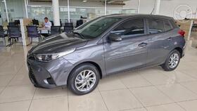 yaris 1.5 16v flex xs connect multidrive 2023 passo fundo