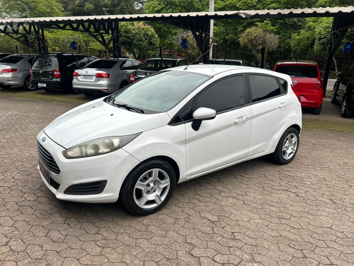 FIESTA 1.5 S HATCH 16V FLEX 4P MANUAL - 2014 - CAMPO BOM