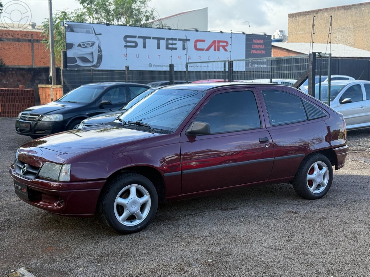KADETT 2.0 EFI GL 8V 2P MANUAL - 1997 - CAMPO BOM