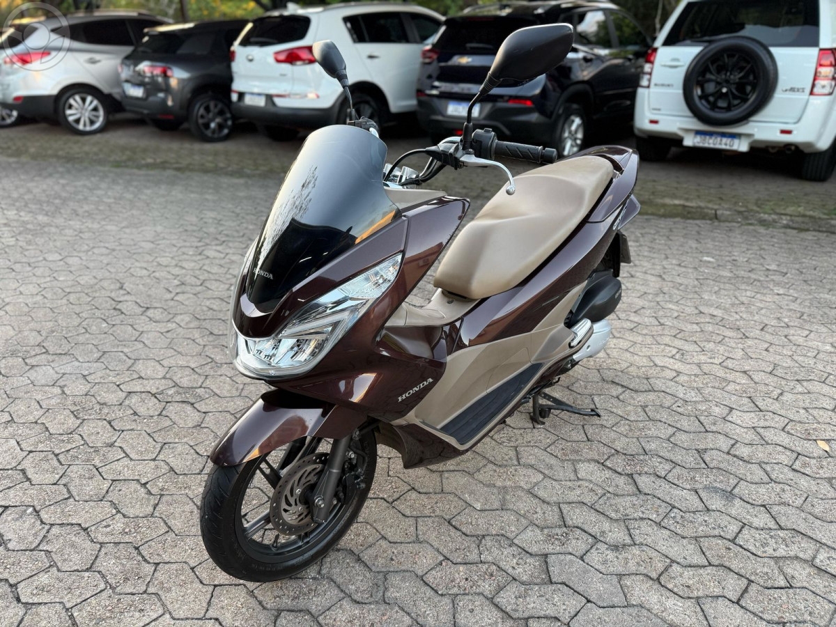 PCX 150 DLX ABS - 2017 - CAMPO BOM