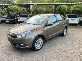 GRAND SIENA 1.6 MPI ESSENCE 16V FLEX 4P MANUAL