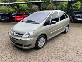 c4 picasso 2.0 16v 4p automatico 2010 campo bom