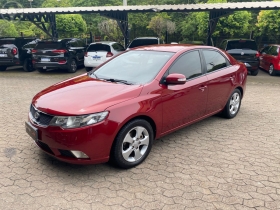 cerato 1.6 ex sedan 16v 4p automatico 2010 campo bom