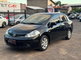 tiida 1.8 sedan 16v flex 4p automatico 2013 campo bom