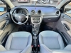VOYAGE 1.6 MI TREND 8V FLEX 4P MANUAL - 2009 - CAMPO BOM