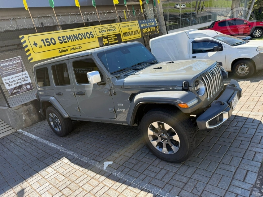 WRANGLER 2.0 TURBO UNLIMITED SAHARA 4X4 4P AUTOMÁTICO - 2023 - PASSO FUNDO