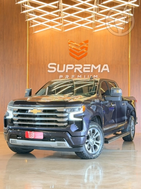 Chevrolet Silverado 5.3 V8 GASOLINA 1500 HIGH COUNTRY 4X4 AUTOMÁTICO 2024