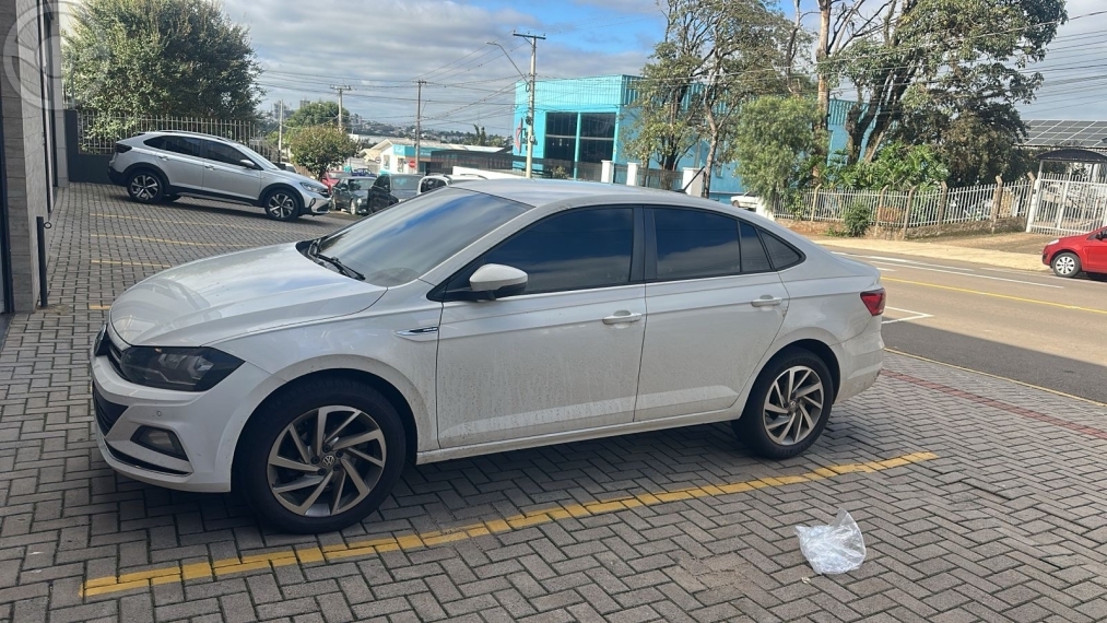 VIRTUS 1.0 200 TSI HIGHLINE AUTOMÁTICO - 2021 - PASSO FUNDO