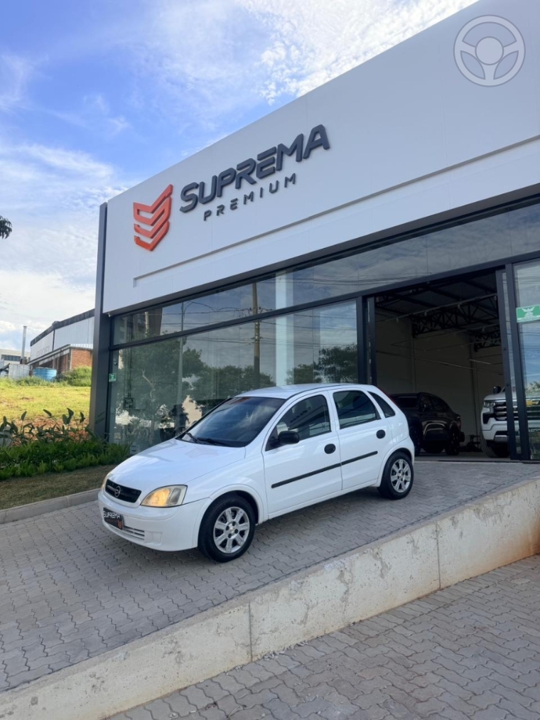 CORSA 1.8 MPFI 8V 4P MANUAL - 2003 - PASSO FUNDO