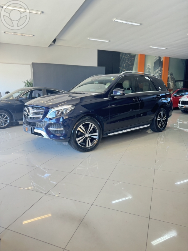 GLE 350D 3.0 V6 BLUETEC DIESEL 4MATIC 9G-TRONIC - 2018 - PASSO FUNDO