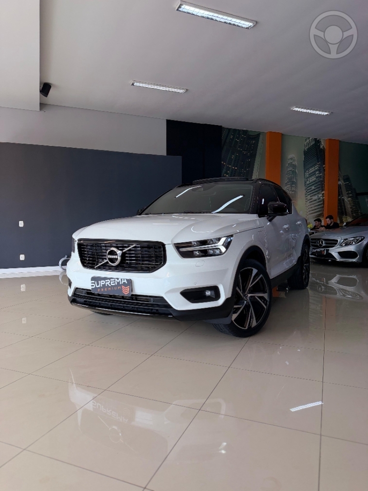 XC 40 1.5 T5 HÍBRIDO R-DESIGN FWD - 2021 - PASSO FUNDO