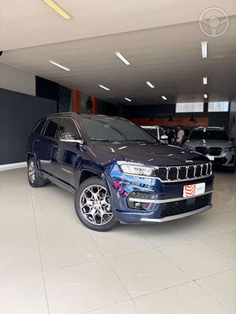 COMMANDER 1.3 OVERLAND T270 16V 4X2 TURBO FLEX 4P AUTOMÁTICO - 2023 - PASSO FUNDO