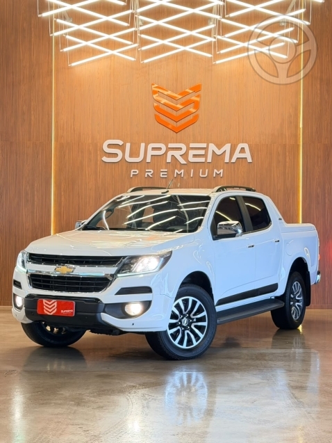 Chevrolet S10 2.8 16V TURBO DIESEL HIGH COUNTRY CD 4X4 AUTOMÁTICO 2017