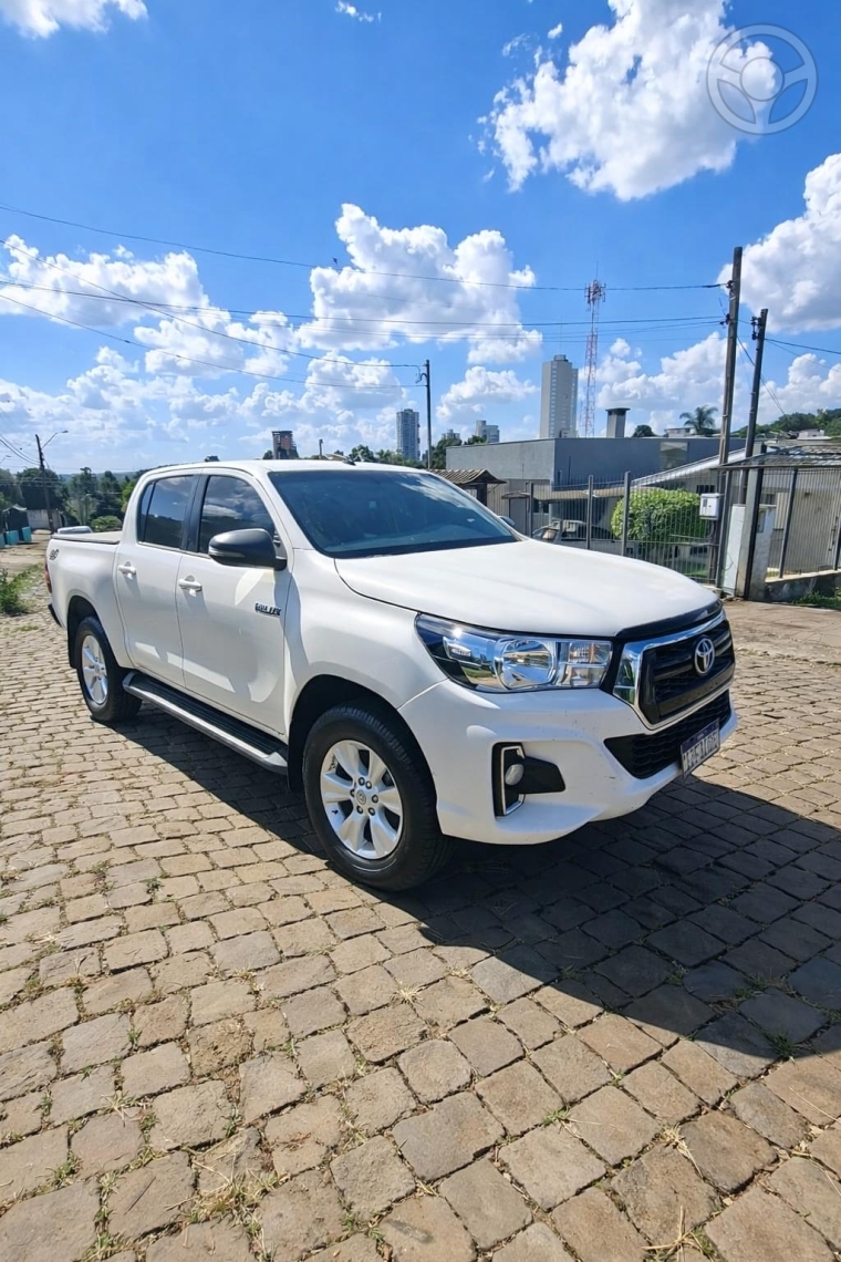 HILUX 2.8 SR 4X4 CD 16V DIESEL 4P AUTOMÁTICO - 2019 - PASSO FUNDO