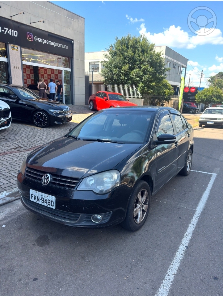 POLO SEDAN 2.0 MI COMFORTLINE 8V FLEX 4P MANUAL - 2014 - PASSO FUNDO