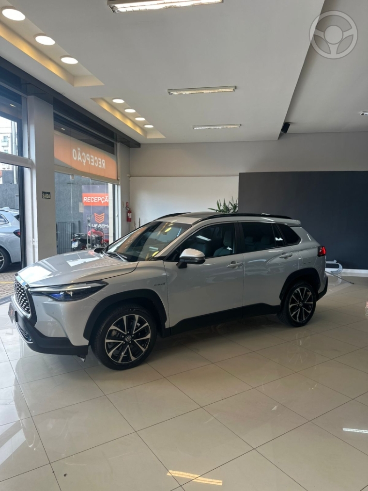COROLLA 1.8 CROSS XRX 16V HÍBRIDO 4P AUTOMÁTICO - 2023 - PASSO FUNDO