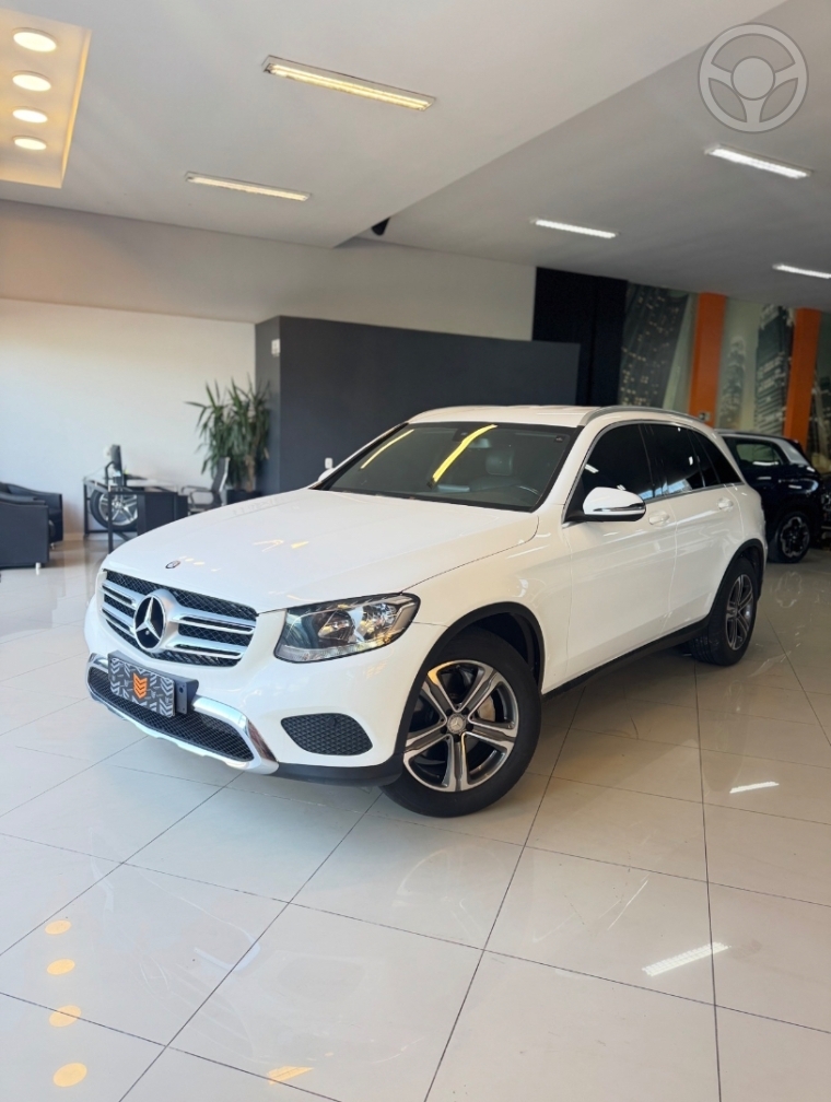 GLC 250 2.0 16V CGI 4MATIC 9G-TRONIC - 2016 - PASSO FUNDO