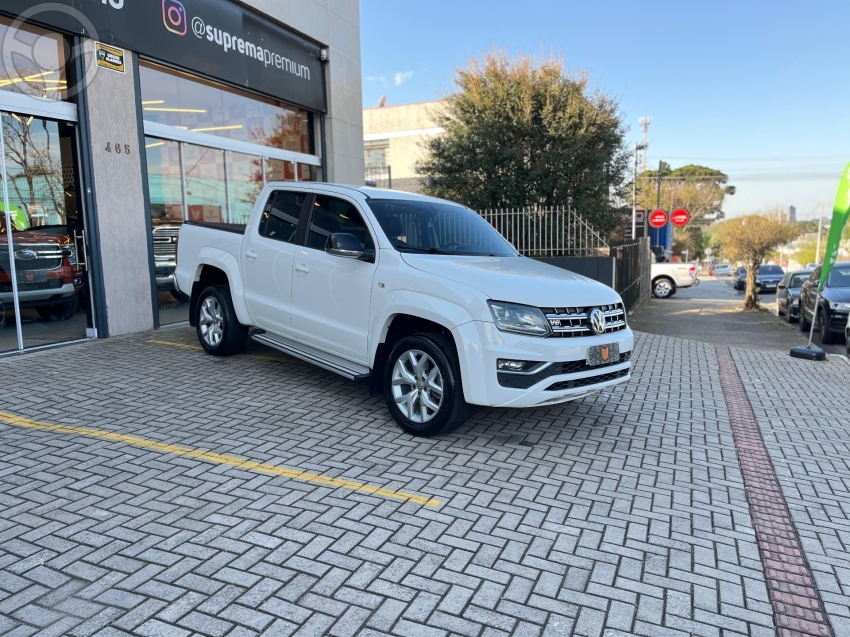 AMAROK 3.0 V6 TDI HIGHLINE CD DIESEL 4MOTION AUTOMÁTICO - 2018 - PASSO FUNDO