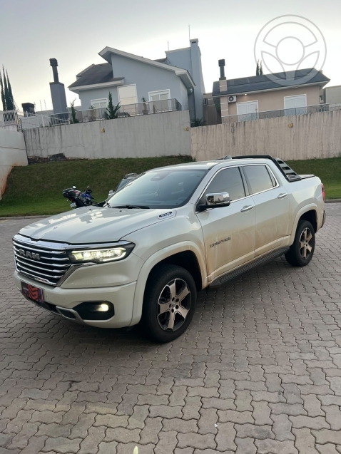 RAMPAGE 2.2 LARAMIE 4X4 TURBO DIESEL 4P AUTOMÁTICO - 2024 - PASSO FUNDO