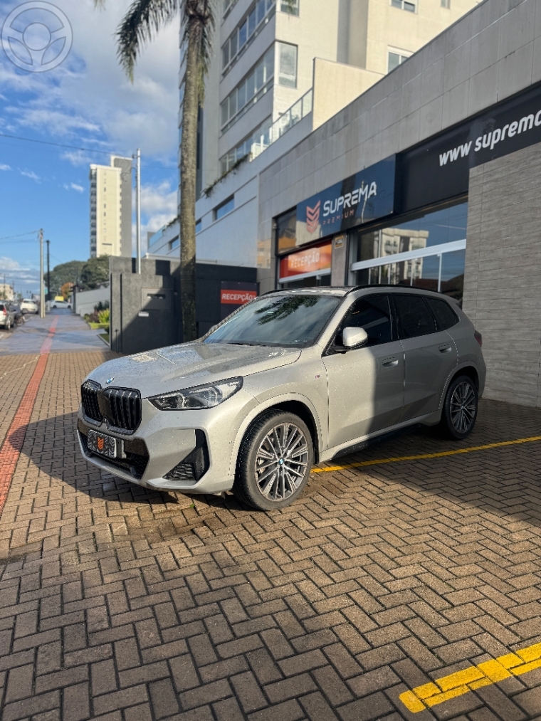 X1 2.0 16V TURBO ACTIVEFLEX SDRIVE20I M SPORT 4P AUTOMÁTICO - 2023 - PASSO FUNDO