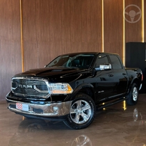 CLASSIC 5.7 LARAMIE V8 HEMI 4P AUTOMÁTICA