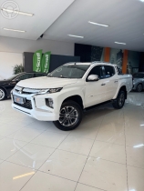 L200 TRITON 2.4 HPE-S SPORT 4X4 CD 16V DIESEL 4P AUTOMÁTICO