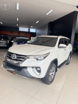 hilux sw4 2.8 srx 4x4 16v turbo intercooler diesel 4p automatico 2019 passo fundo